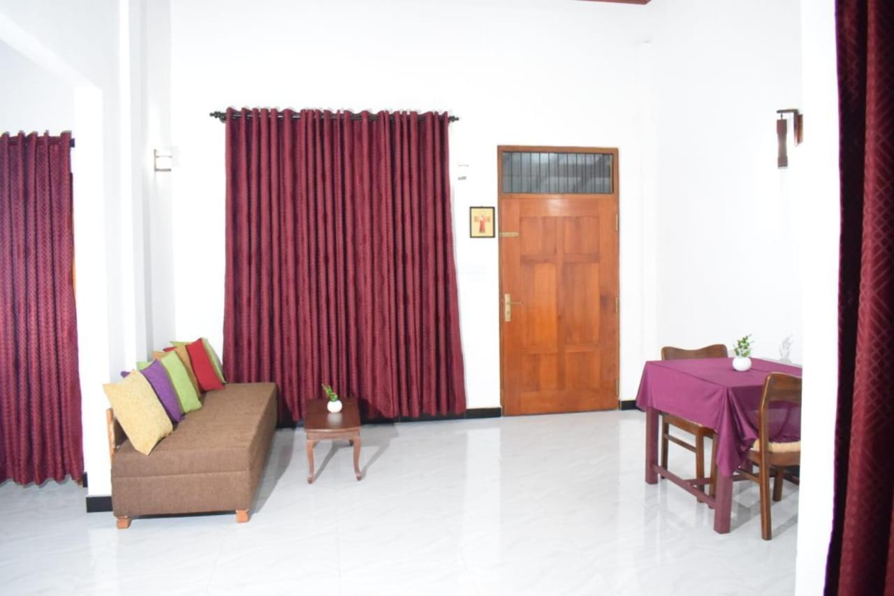 The Alexis'S Guest House Negombo Dış mekan fotoğraf