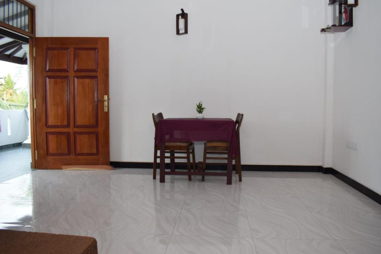 The Alexis'S Guest House Negombo Dış mekan fotoğraf
