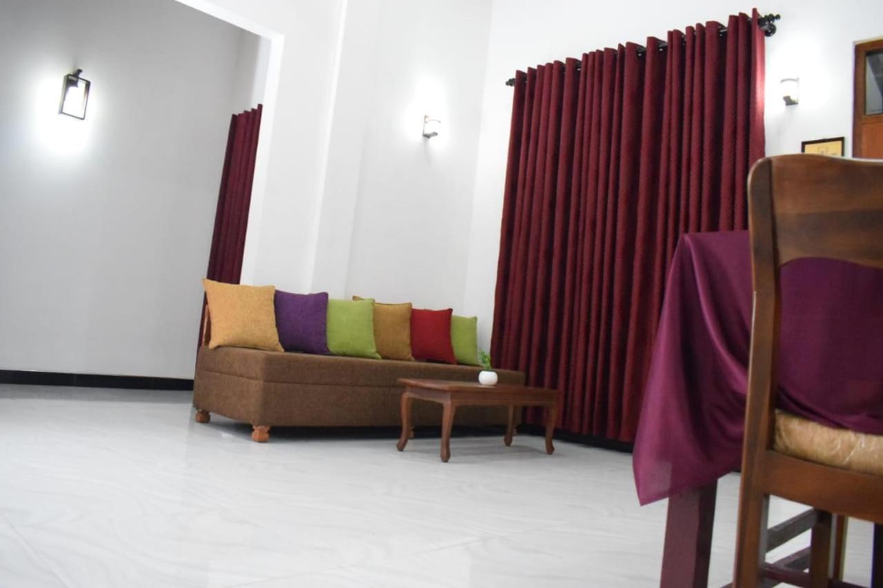 The Alexis'S Guest House Negombo Dış mekan fotoğraf